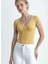 Yavruağzı V Yaka Kısa Kollu Kadın T-Shirt Vallı V-Neck 1