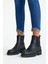 Paça Işlemeli Mavi Jeans 6