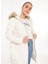 Kırık Beyaz Kadın Kaban Onlellan Quılted Hood Fur Coat cc O 2