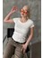 Beyaz Geniş Yaka Fittili Basic Kadın T-Shirt MG2293 2