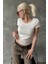 Beyaz Geniş Yaka Fittili Basic Kadın T-Shirt MG2293 3