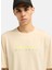 Krem Erkek Normal Düz T-Shirt TB0A5SFXEFL1_UV-PROTECTION Logo Sho 2