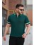 Erkek Yaka ve Kolları Çizgi Detaylı Fermuarlı Kısa Kollu T-Shirt 1
