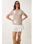 Çiçek Nakış Işlemeli Örme T-Shirt Bej LCR0070 1