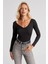 Kadın Siyah Dantel Detaylı V Yaka Bluz EY2672 4