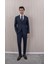 Erkek Slim Fit Sivri Yaka Yelekli Takım Elbise 1