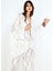 Beyaz Jakarlı Kaftan 2