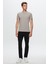 Slim Fit Gri Düz Kabartma Baskılı T-Shirt 4