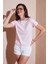 Pamuklu Slim Fit Bisiklet Yaka Minimal Işleme Detaylı T Shirt Bayan T Shirt 5866398 1