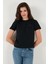 Pamuklu Slim Fit Bisiklet Yaka Minimal Işleme Detaylı T Shirt Bayan T Shirt 5866398 5