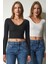 V Yaka 2'li Paket Crop Örme Bluz 1