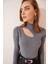 Cut Out Detaylı Fitilli Örme Bluz 1