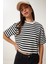 Çizgili Esnek Crop Örme T-Shirt 1