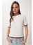 Kontrast Şerit Detaylı Örme T-Shirt 2