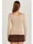 Kadın Slim Fit Dar Kesim Uzun Kollu Viskon Bej Bluz 5