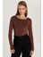Kadın Slim Fit Dar Kesim Uzun Kollu Viskon Kahverengi Bluz 4