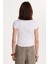 Kadın Slim Fit Dar Kesim Pamuklu Kısa Kollu U Yaka Beyaz Bluz 5