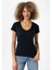Christina Kadın Derin V Yaka Slim Fit T-Shirt 1
