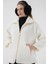 Peluş Beyaz Kadın Mont 5211 4