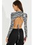 Kadın Beyaz-Siyah Sırtı Açık Zebra Desenli Crop Bluz LPP1232 1