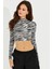 Kadın Beyaz-Siyah Sırtı Açık Zebra Desenli Crop Bluz LPP1232 3