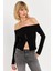 Kadın Siyah Madonna Yaka Yırtmaçlı Crop Bluz ELT4034 1