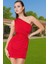 Çiçek Desenli Tek Omuz Mini Elbise Örme Kumaş Yaz Mezuniyet Elbisesi Şık Görünüm Modern Stil 1