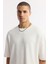 Erkek Beyaz Regular Fit Bisiklet Yaka Oversize Jakarlı T-shirt A51y1091 2