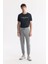 Erkek Gri Beli Lastikli Bağcıklı Yandan Cepli Flexi Baskı Detaylı Parçalı Soft Touch Jogger A51Y3402 8