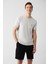 Erkek Gri Bisiklet Yaka Sırt Ve Göğsü Logo Baskılı T-shirt B001040 3