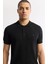 Erkek Siyah Regular Fit Polo Yaka Dokulu Triko T-shirt B005120 2