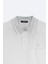 Erkek Beyaz Kıvrılmaz Yaka Cepli 2 Düğmeli Polo Yaka T-Shirt E001031 7