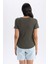 Kadın Haki Slim Fit Dar Kesim V Yaka Düz Basic %100 Pamuk Kısa Kollu Tişört B0647AXNS 7