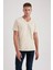 Slim Fit Dar Kesim V Yaka Pamuklu Kısa Kollu Tişört 3