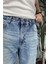Taşlanmış Kot Pantolon Regular Kalıp 2