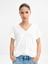 V-Yaka Basic T-Shirt 2