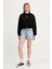 Kadın Crop Script Logolu Sweatshirt - Siyah 3