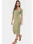 Bodycon Midi Elbise Carmen Yaka Renk Gofre Dokuma Örme Kumaş Uzun Ömürlü Rahat ve Şık 2