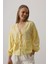 Kalp Detaylı Bağlamalı Brode Bluz - Sarı 4