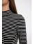 Slim Fit Dar Kesim Yarım Balıkçı Yaka Çizgili Uzun Kollu Tişört D4985AX24AU 6