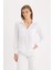 Regular Fit Basic Düz Keten Karışımlı Beyaz Uzun Kollu Gömlek V2522AZ25SP 7
