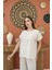 Bej T-Shirt ve Pantolon Takım 2