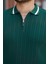 Erkek Yaka ve Kolları Çizgi Detaylı Fermuarlı Kısa Kollu T-Shirt 3