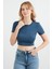Basic Yarım Fermuarlı Dalgıç Kumaş Crop Tişört 1
