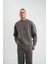 Unisex Uzun Kol Bisiklet Yaka Yıkamalı Sweatshirt - Füme 1