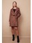 Kadın Hafif Likralı Süet Kumaş Anvelop Kruvaze Cepli Uzun Kol Diz Boy Trençkot-Kahve 2