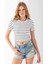 Kadın Bisiklet Yaka Çizgili Pamuklu Crop T-Shirt Beyaz Siyah - 25512 5