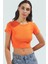 Yazlık Kısa Kollu Çizgili Bisiklet Yaka Fitted Crop Bluz Viskoz Kaliteli Işçilik Konforlu Kesim 2