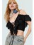 Basic Crop Bluz Regular Kalıp Örme Kumaş V Yaka Fırfırlı Detay Şık Görünüm 1