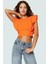 Fitted Crop Bluz Örme Kumaş Büzgülü Kollarla Rahat Şıklık Profesyonel Görünüm Seçkin Malzeme 1